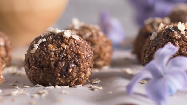 This 5-Minute Dessert Will Satisfy Your Sweet Tooth Without the Guilt!🍪